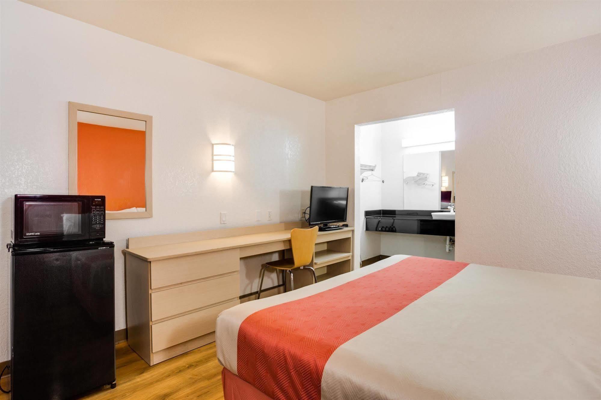 Motel 6-Fayetteville, Ar Экстерьер фото