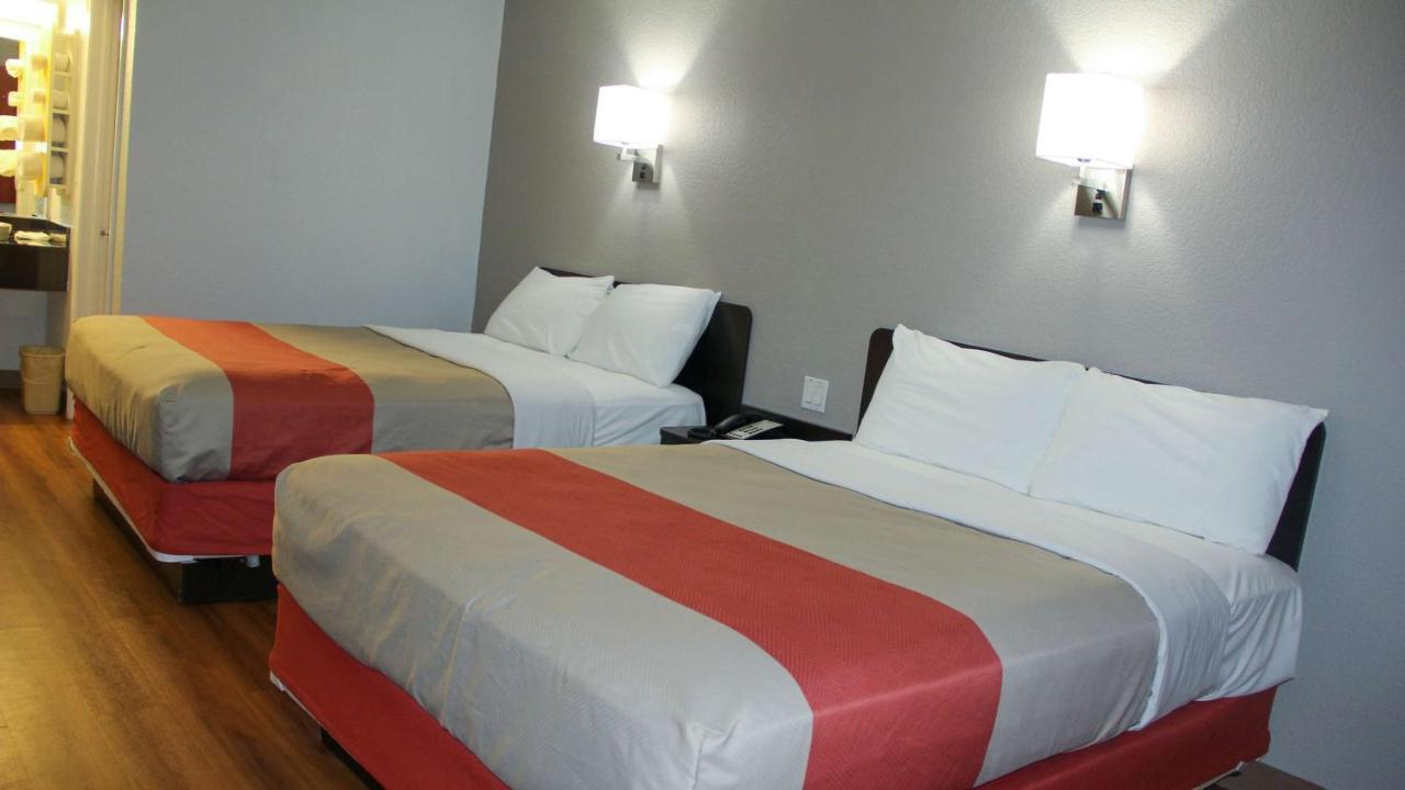 Motel 6-Fayetteville, Ar Экстерьер фото