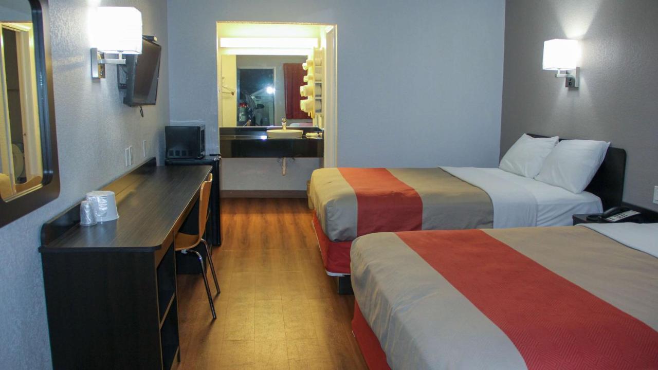 Motel 6-Fayetteville, Ar Экстерьер фото