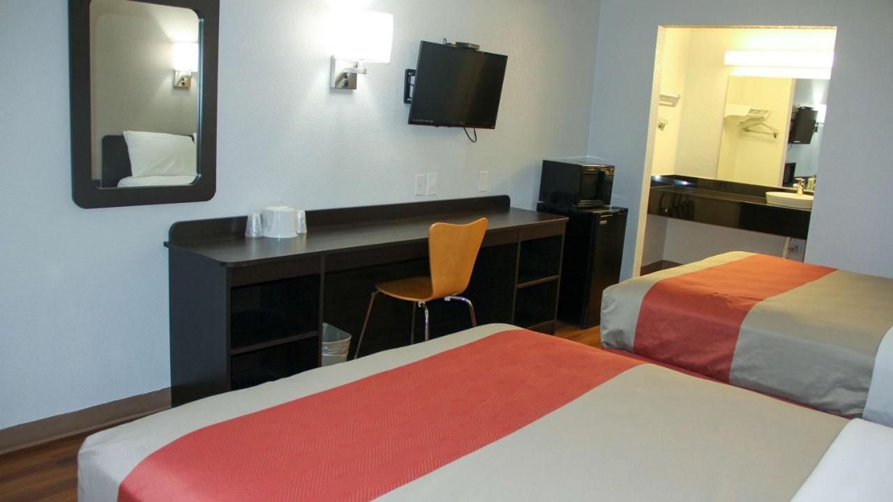 Motel 6-Fayetteville, Ar Экстерьер фото